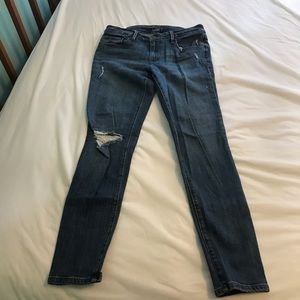 Ann Taylor Loft Relaxed Skinny Jeans!!